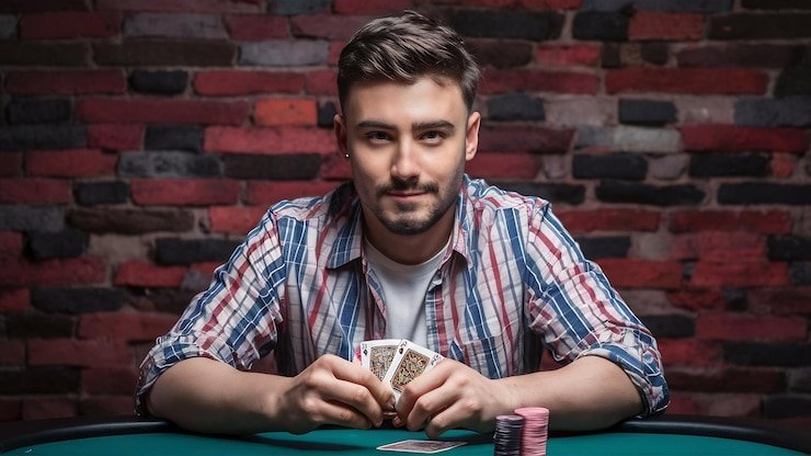 Pengguna Indonesia memeriksa riwayat transaksi deposit di akun tube8 melalui ponsel